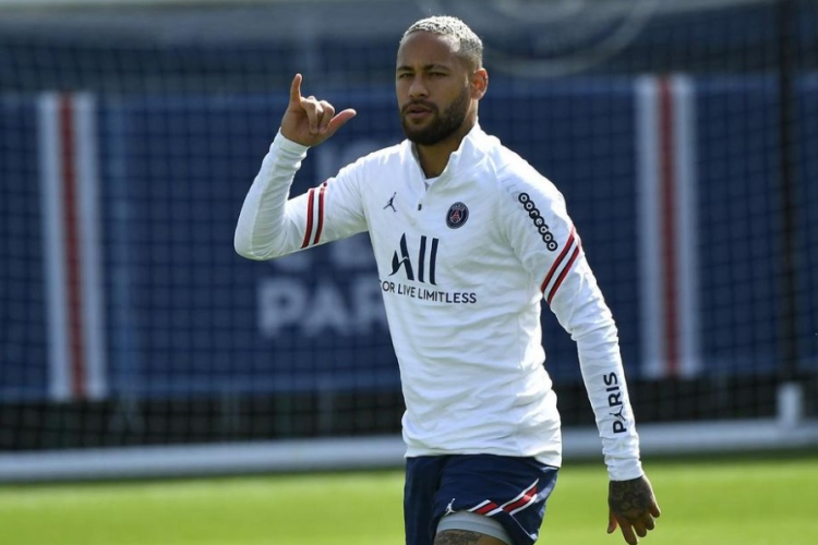 Eszméletlen összegbe került Neymar a PSG-nek