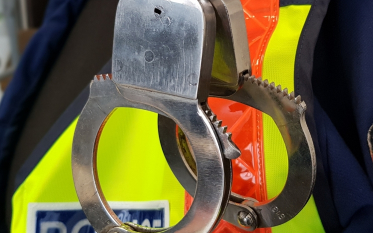 Nem tartóztatta le a bíróság a csepeli kábítószerlabor kapcsán őrizetbe vett gyanúsítottakat