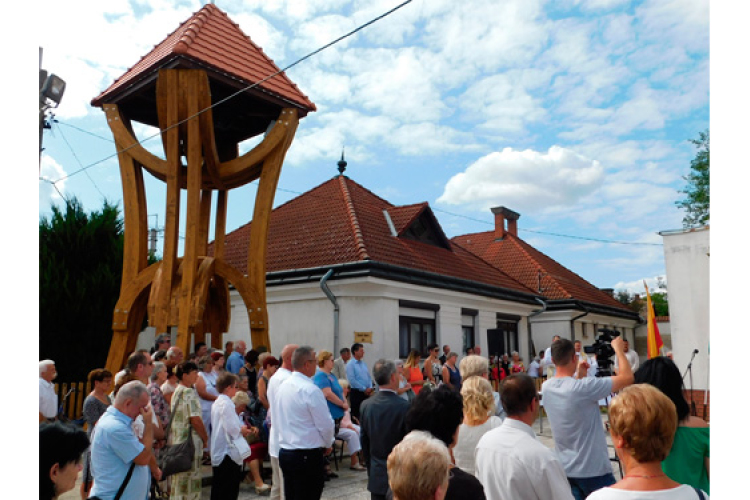 Szentmisével és kenyérszenteléssel ünnepeltek Kertvárosban