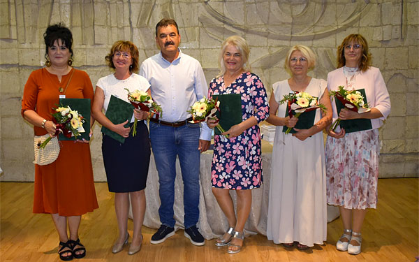 Átadták a Pedagógus Szolgálati Emlékérmeket Dombóváron