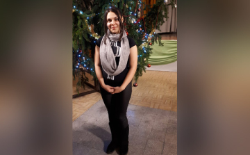 Vida Liliána a Német Nemzetiségi Ifjúsági Díj büszke tulajdonosa