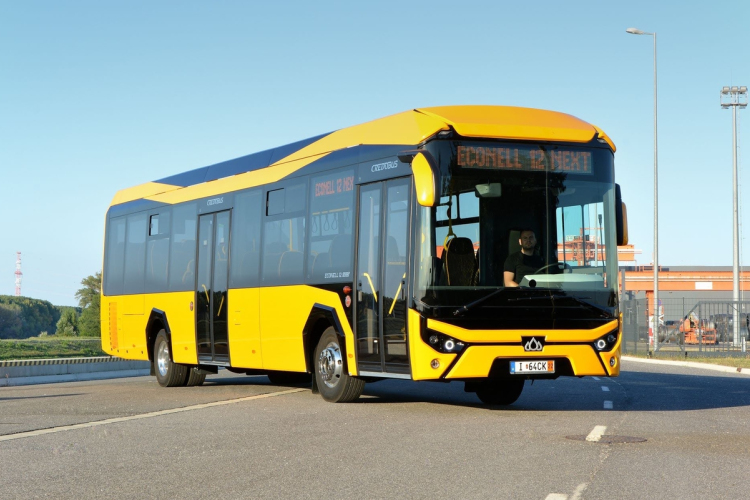 Nyár közepéig 131 új Credobus érkezik a MÁV Személyszállítási Zrt.-hez