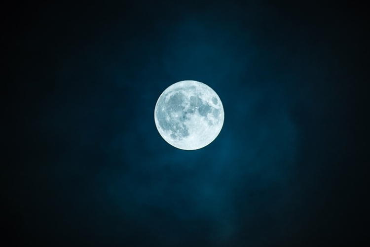 Kutatóállomást építene Kína a Hold déli sarkvidékén