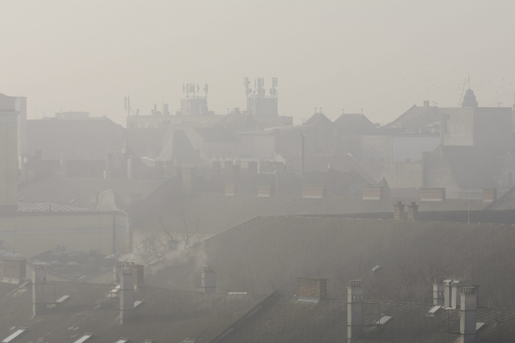 Szmogriadót rendeltek el Budapesten